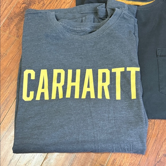Set of (2) Carhartt Men’s XXL Gray & Black Yellow Logo Short Sleeve T-Shirts - Picture 3 of 9